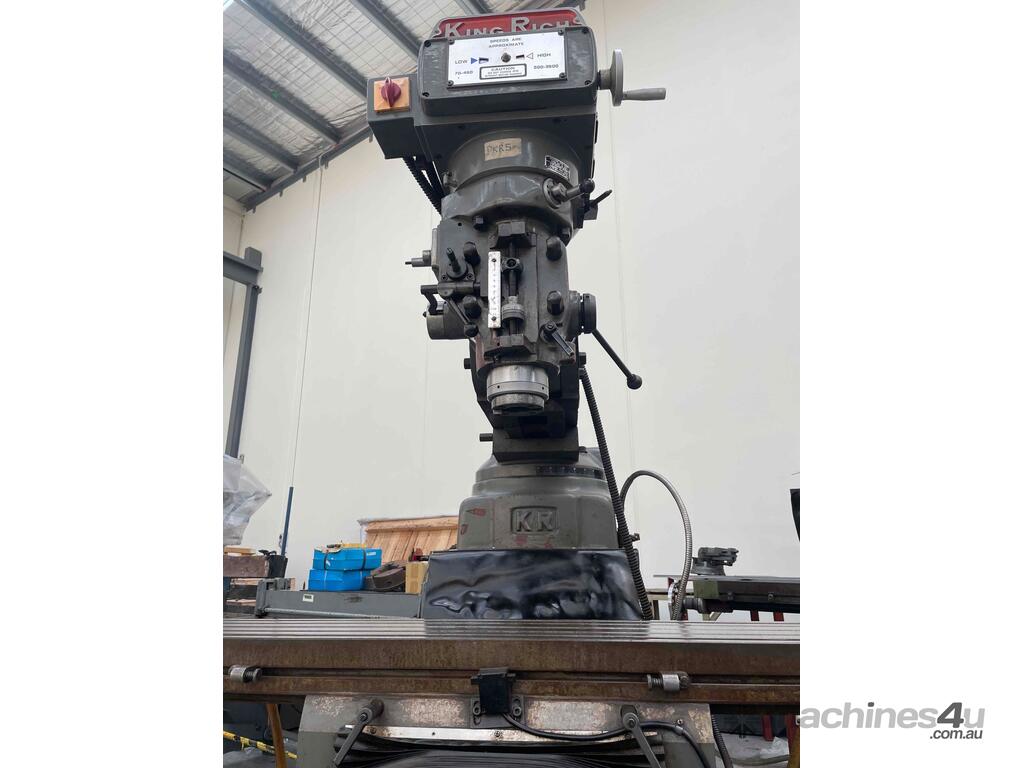 Used king rich KR V3000 Vertical Mills in Braeside, VIC