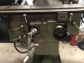 Tos Kurim FNK 25A Universal Milling Machine - picture0' - Click to enlarge