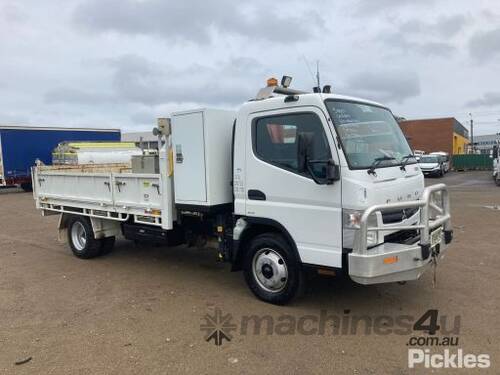 2013 Mitsubishi Canter FEB71