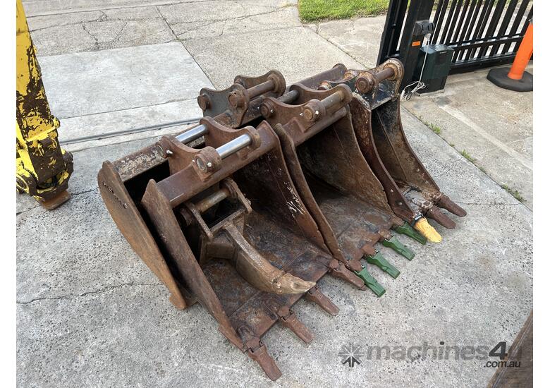 Used 2011 Yanmar Yanmar Vio 555B Excavator in , Listed on Machines4u