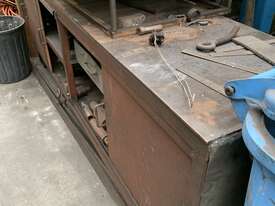 Workshop tool cabinet - picture0' - Click to enlarge