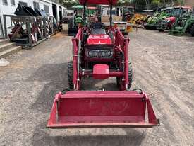 36hp 4wd tractor with 4in1 loader - picture1' - Click to enlarge