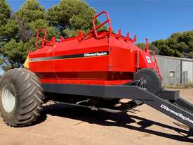 Horwood Bagshaw 8000 Air Cart - picture0' - Click to enlarge