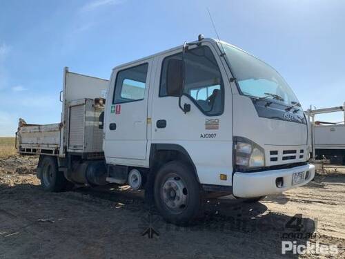 2006 Isuzu NPR 250