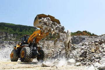 Wheel Loader 30T - Fuel Efficient + Heavy Duty Brake Axle