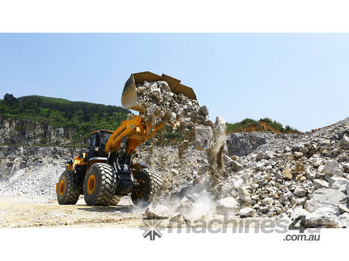 Wheel Loader 30T - Fuel Efficient + Heavy Duty Brake Axle