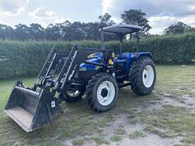 New Holland TT75 4WD Tractor - picture0' - Click to enlarge