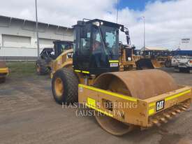 CATERPILLAR CS56BLRC Vibratory Single Drum Smooth - picture0' - Click to enlarge