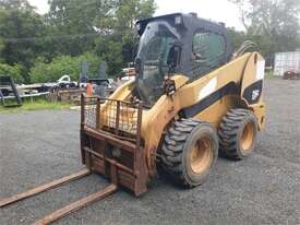 2010 CATERPILLAR 256C SKID STEER LOADER - picture0' - Click to enlarge