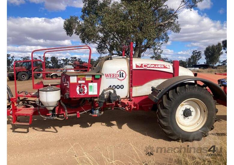 Buy Used croplands Croplands BT400036 Weedit Spray Trailers in