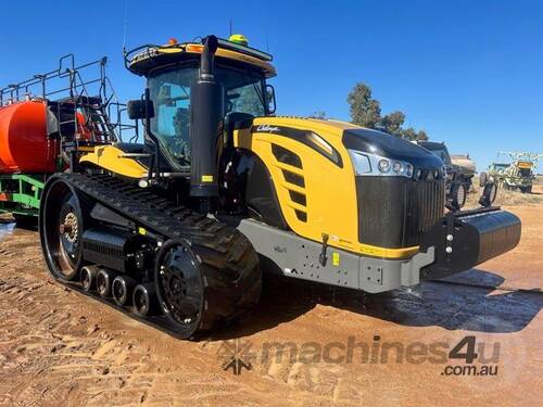 Challenger MT875E