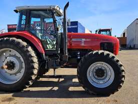 Massey Ferguson 8260 FWA Tractor - picture1' - Click to enlarge