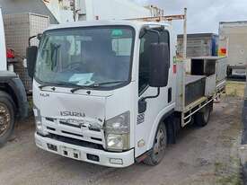 Isuzu NLR - picture2' - Click to enlarge