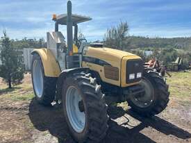 Challenger MT465B Utility Tractors - picture0' - Click to enlarge