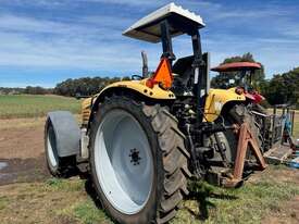Challenger MT465B Utility Tractors - picture2' - Click to enlarge