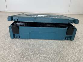 Makita Battery Box Case with Batteries - picture0' - Click to enlarge