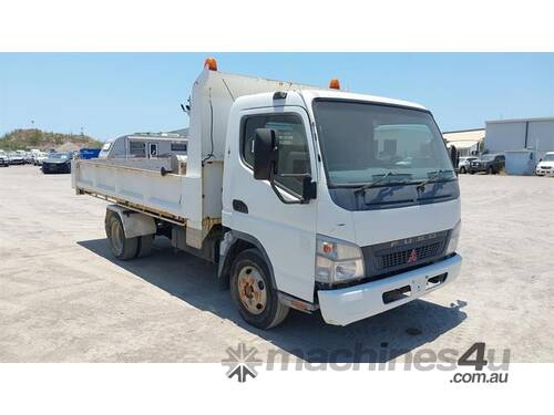 Fuso Canter FE83P