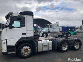 2013 Volvo FM MK2 Prime Mover Day Cab - picture2' - Click to enlarge