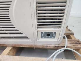 Gree Air Condition Unit - picture0' - Click to enlarge