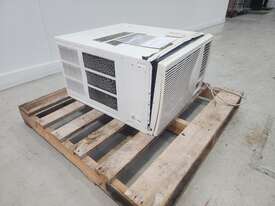 Gree Air Condition Unit - picture2' - Click to enlarge