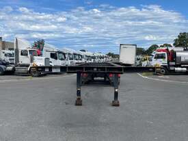 2002 Vawdrey VB-S3 20ft Tri Axle A-Section Skel Trailer - picture0' - Click to enlarge