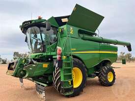 John Deere S690 w/ JD 640 40ft Front - picture2' - Click to enlarge