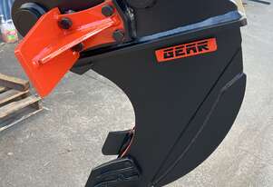 AUSTRALIAN MADE 150 x 1060 TRENCHER-BUCKET 12-14T WITH RILL CLEANER