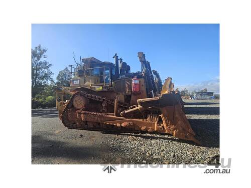 CATERPILLAR D10T DOZER WITH RIPPER ASSEMBLY