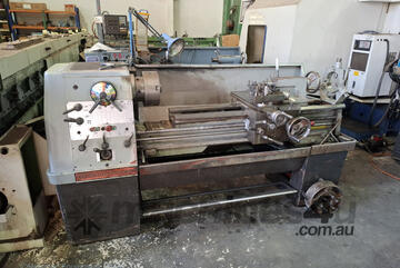 Colchester Triumph 2000 Centre Lathe