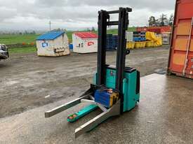 Power Stacker Forklift - picture0' - Click to enlarge