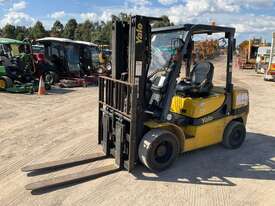 2010 Yale GDP35TK Forklift Container Mast - picture1' - Click to enlarge