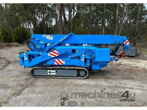 Maeda MC 305C Spider Crane 