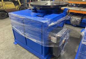 LOT #97 New 3 tonne positioner