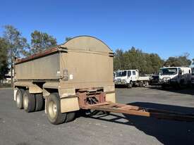 1989 Borcat Tri Axle Dog Trailer - picture0' - Click to enlarge