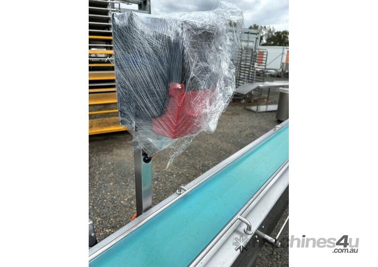caption Conveyor Belt Type 7.7m long x 200mm wide with SEW Speed control