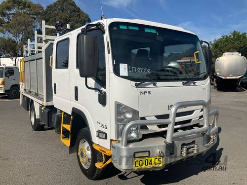 2018 Isuzu NPS 75-155 Crew Cab Service Body