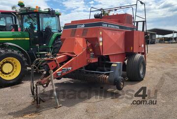 Case International 8570 Square Baler