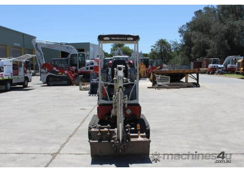 caption Takeuchi TB215 Tracked Mini Excavator 1.5T Plus 2x Digging Buckets!