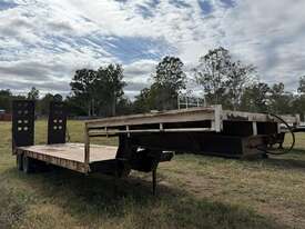 1984 LOW LOADER - picture0' - Click to enlarge