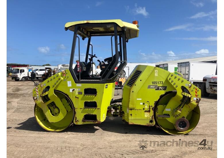 2013 Ammann AV70X Articulated Dual Smooth Drum Roller