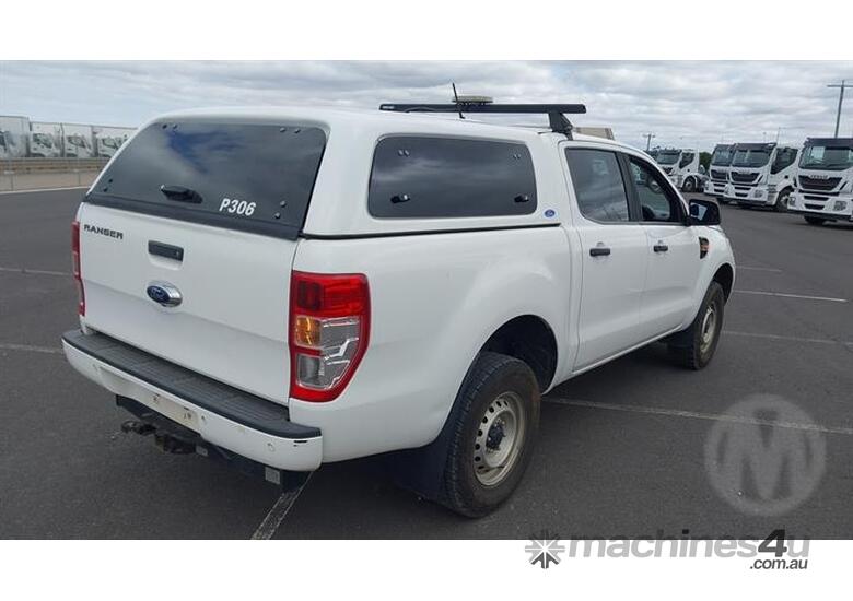 caption Ford Ranger XL