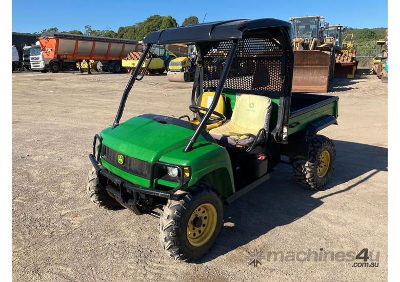 caption 2008 John Deere Gator Buggy