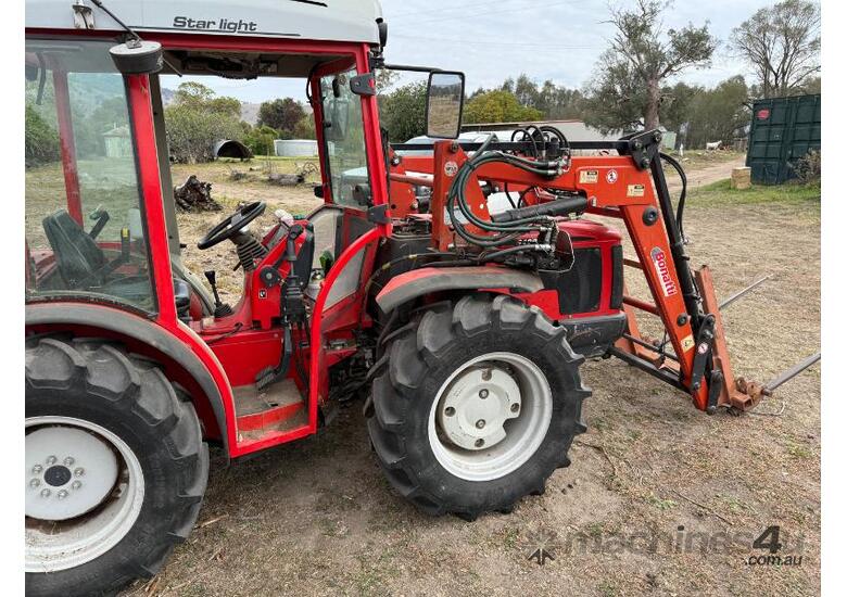 caption Antonio Carraro TRH9400 Tractor