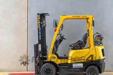Hyster 1.8T LPG counterbalance forklift.