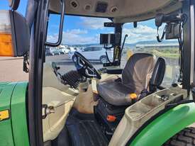 2014 John Deere 4066R (2WD) - picture1' - Click to enlarge