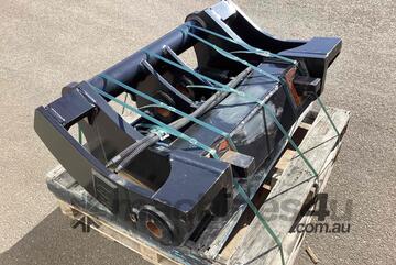 Caterpillar 966 / 972 loader fusion quick coupler