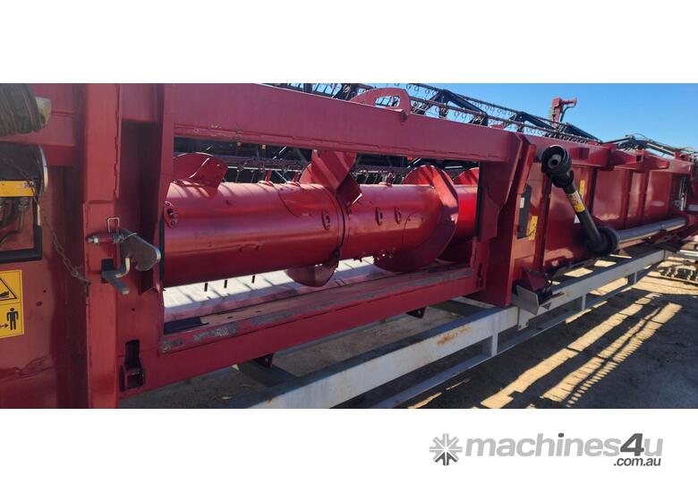 caption 2016 CASE IH 3050 41' VARIO FRONT