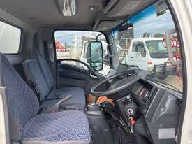 2024 Isuzu NNR 45-150 Pantech - picture0' - Click to enlarge