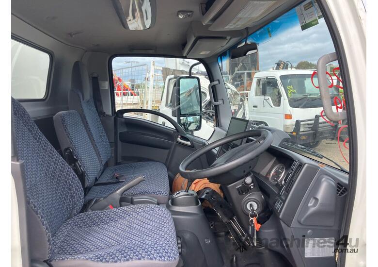 caption 2024 Isuzu NNR 45-150 Pantech