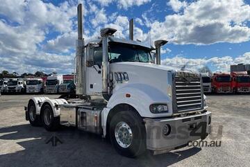 Mack   Superliner